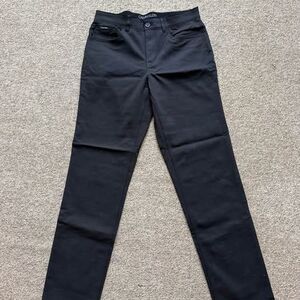 Calvin Klein Men's Slim Fit Infinite Flex Waist Black Casual Pants, Size 31 x 32
